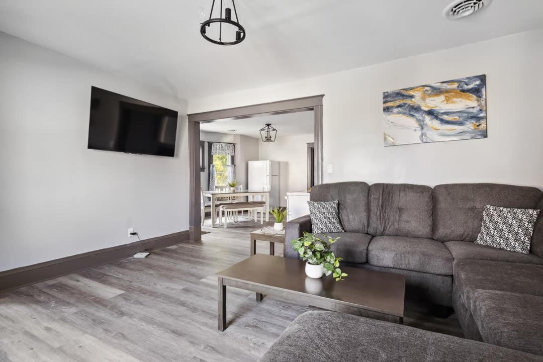Spacious 6Br 2Ba Minutes For The Falls & Casino 尼亚加拉瀑布 外观 照片