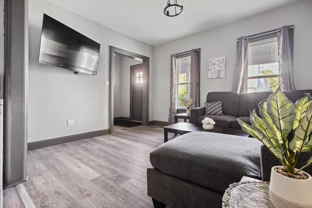 Spacious 6Br 2Ba Minutes For The Falls & Casino 尼亚加拉瀑布 外观 照片